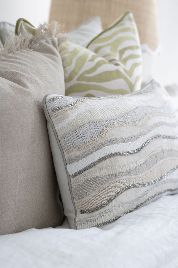 Sahara Luxe 30x50 - Premium Cotton Embroidered Decor Discover the Sahara Luxe 30x50, made of 100% cotton with exquisite embroidery, applique, and piping for a luxurious touch.