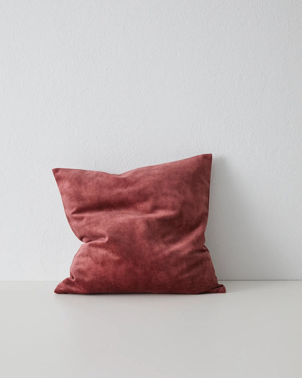 Ava Madder Cushion - Luxurious Velvet Touch Discover the Ava Madder cushion, a soft yet rich addition in over 20 colors. Perfect for adding style wherever needed.