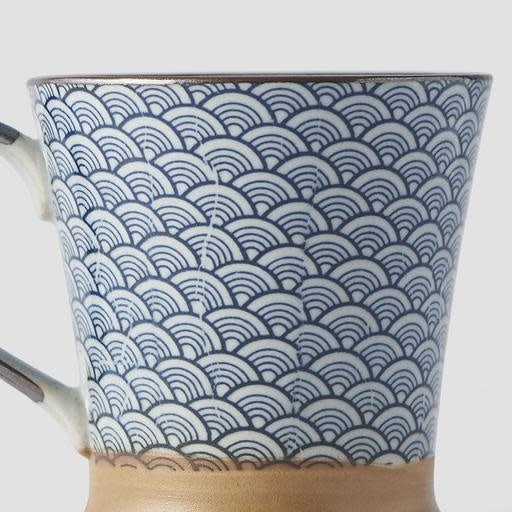 Small Mug 200ml Wave Design