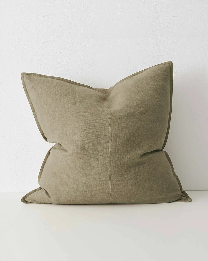 Como Clay Premium Linen Cushion - Warm Elegance Discover Como Clay, a luxurious stonewashed linen cushion in warm brown tones, featuring elegant double stitch French seam.