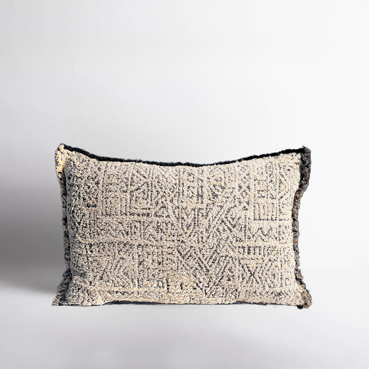 Cariz Cushion | Cushions