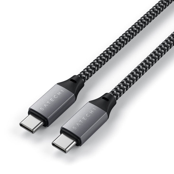 Satechi USB-C to USB-C Short Cable 25cm (Space Grey) Complete your charging setup with the Satechi USB-C to USB-C Cable, featuring a durable design and shorter length to make on-the-go charging even more convenient. This cable pairs perfectly with the Sat