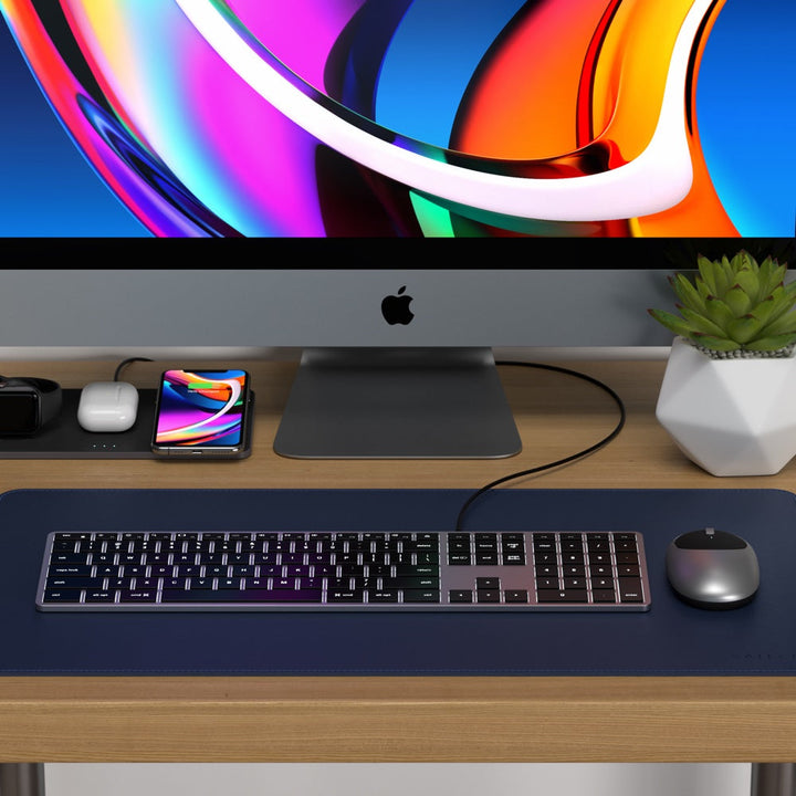 Satechi Slim W3 Wired USB-C Backlit Keyboard (Space Grey) Complete your modern desk space, while working remotely or from home, with the Satechi Slim W3 Wired Backlit Keyboard. Designed for Mac devices, the W3 Keyboard features an extended layout with a n