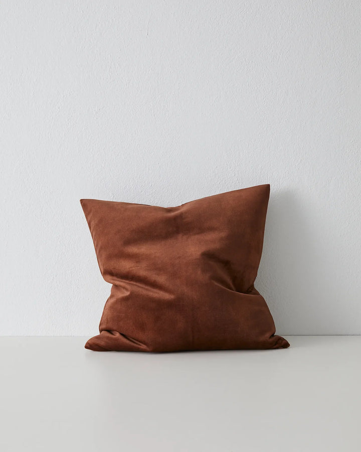 Ava Cinnamon Cushion - Velvet Comfort & Style Discover the Ava Cinnamon cushion, a bestseller with rich texture and warm colors. Perfect for adding elegance to any space!