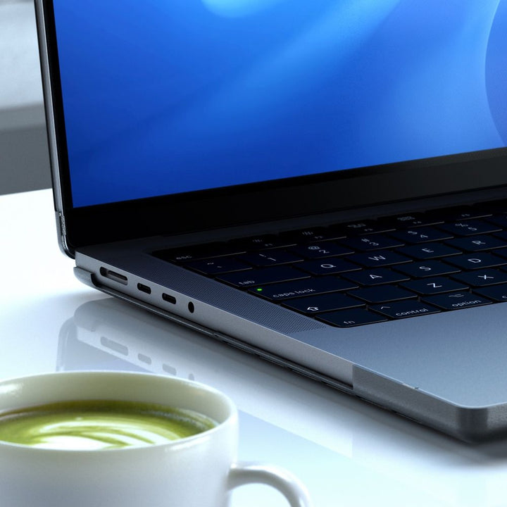 Satechi Eco-Hardshell Case for MacBook Pro 14" Exclusively designed for 2021 MacBook Pro 14", the Eco-Hardshell is comprised of recycled polycarbonate plastic which is 100% fully recyclable. This sleek and lightweight case features an anti-scratch and ant