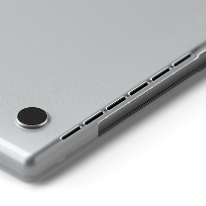 Satechi Eco-Hardshell Case for MacBook Pro 16" Exclusively designed for 2021 MacBook Pro 16", the Eco-Hardshell is comprised of recycled polycarbonate plastic which is 100% fully recyclable. This sleek and lightweight case features an anti-scratch and ant