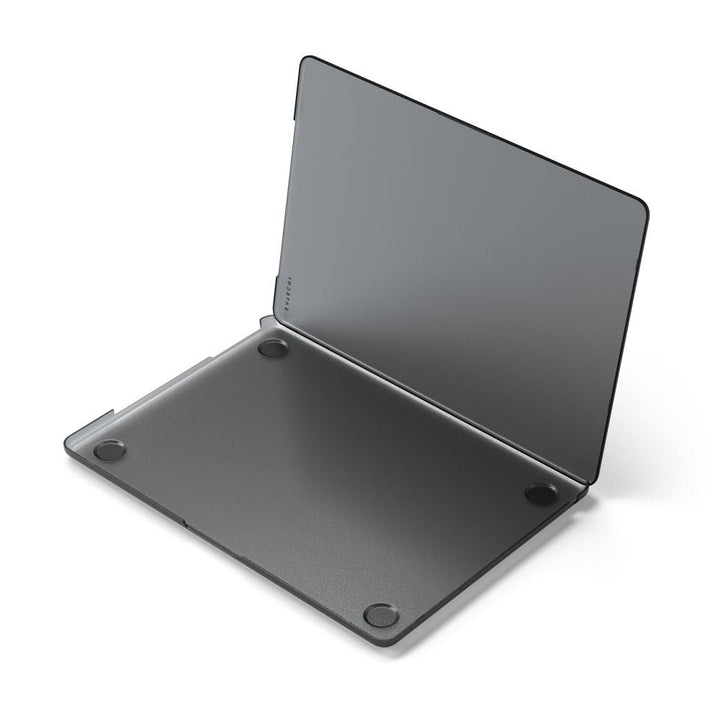 Satechi Eco-Hardshell Case for MacBook Air 13" (M2) Exclusively designed for 2022 MacBook Air 13" (M2), the sleek and lightweight Eco-Hardshell Case is comprised of recycled polycarbonate plastic which is 100% fully recyclable. Finished with anti-scratch
