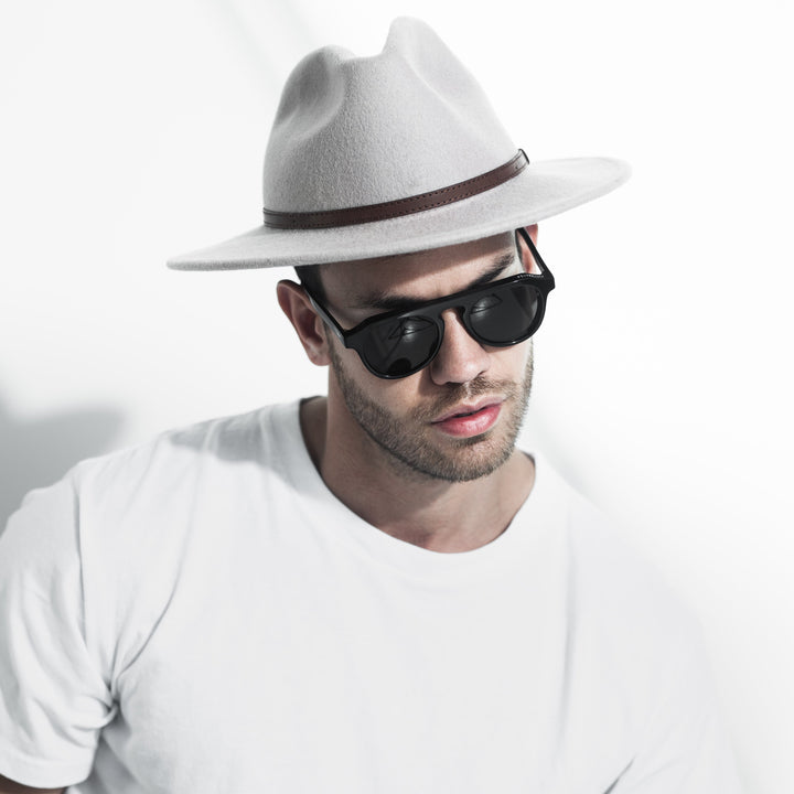 Vaanyard ULTRASONIC Black Gloss | Grey Polarised Sunglasses