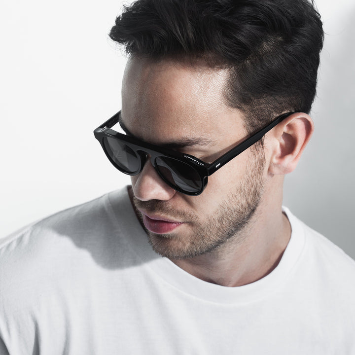 Vaanyard ULTRASONIC Black Gloss | Grey Polarised Sunglasses