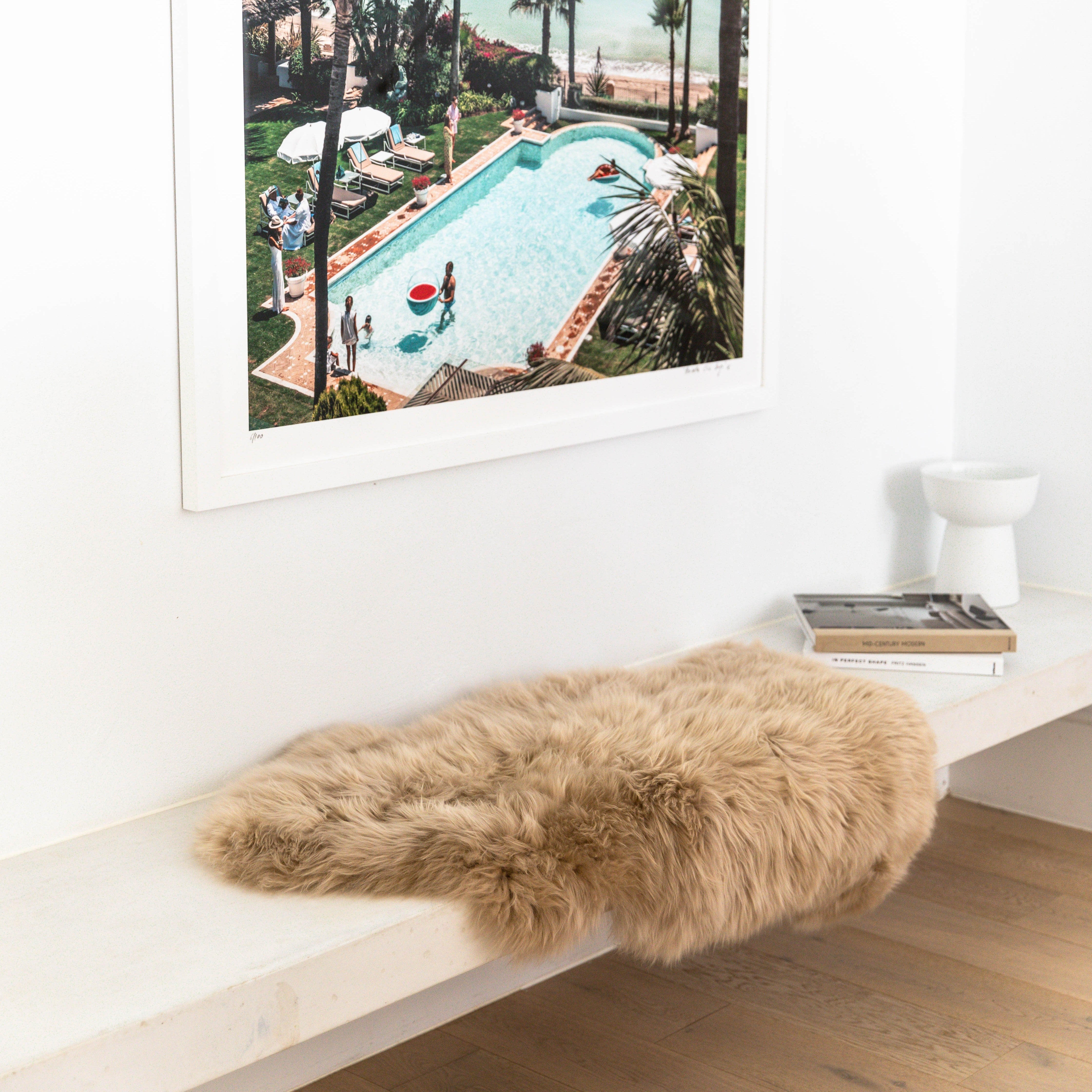 Linger Rug close