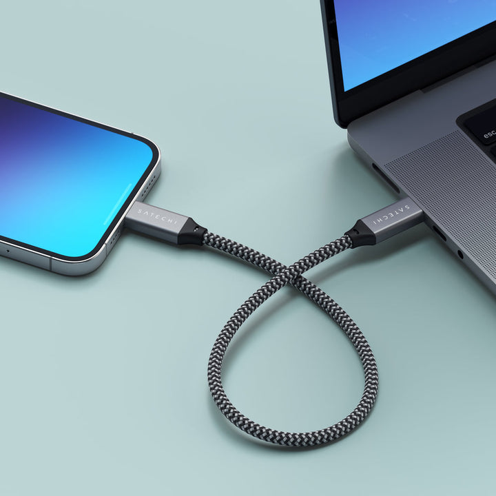 Satechi USB-4 USB-C to USB-C Cable Next-generation USB4 technology has arrived with the Satechi USB4 cable. Featuring next-gen USB4 protocols for better bandwidth management and data transfer, allowing you to maximise the efficiency of your connected devi