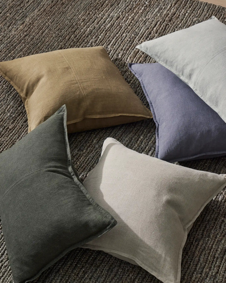 Como Linen Cushion - Elegant & Luxurious Design Discover the Como Linen cushion, crafted from premium European linen for a stylish, soft vintage feel in your home decor.