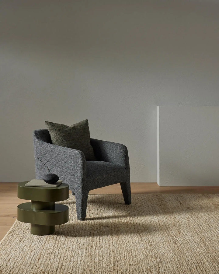 Bastian Macadamia - Natural Jute Rug Discover the Bastian Macadamia rug, crafted from 100% jute for durability and style, featuring a unique textured design.