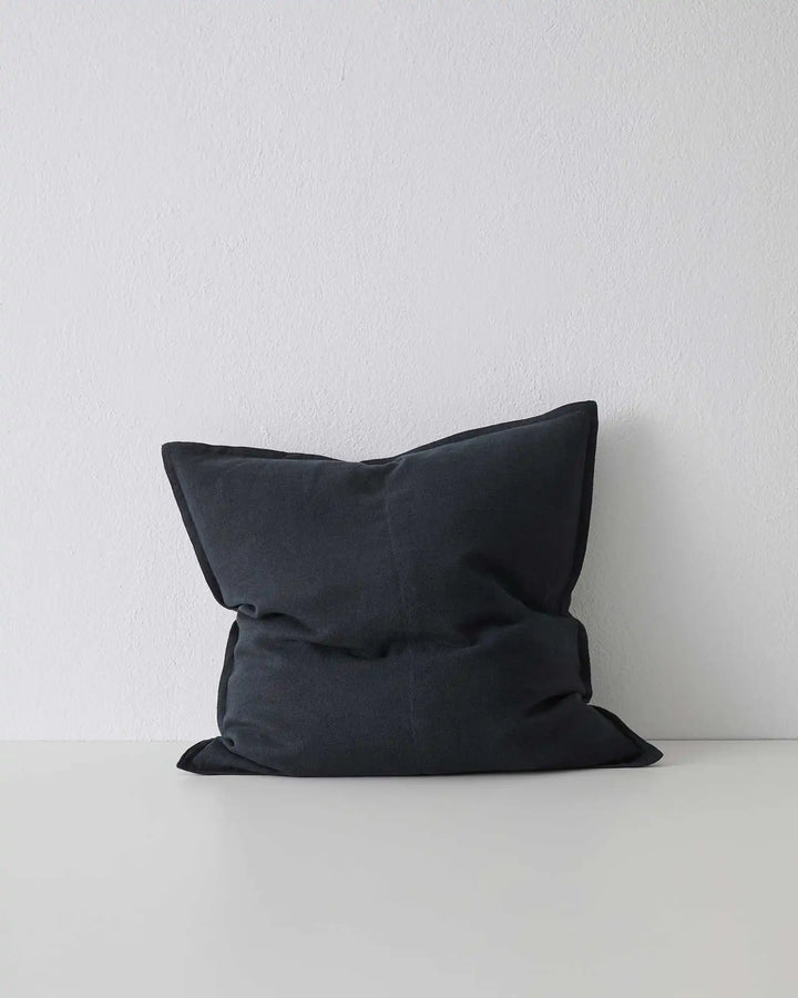 Como Shadow Premium Linen Cushion – Classic Black Elegance Discover the Como Shadow cushion in luxurious black linen, perfect for any style. Experience vintage softness and high-quality craftsmanship.