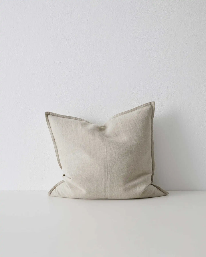 Como Linen Cushion - Elegant & Luxurious Design Discover the Como Linen cushion, crafted from premium European linen for a stylish, soft vintage feel in your home decor.