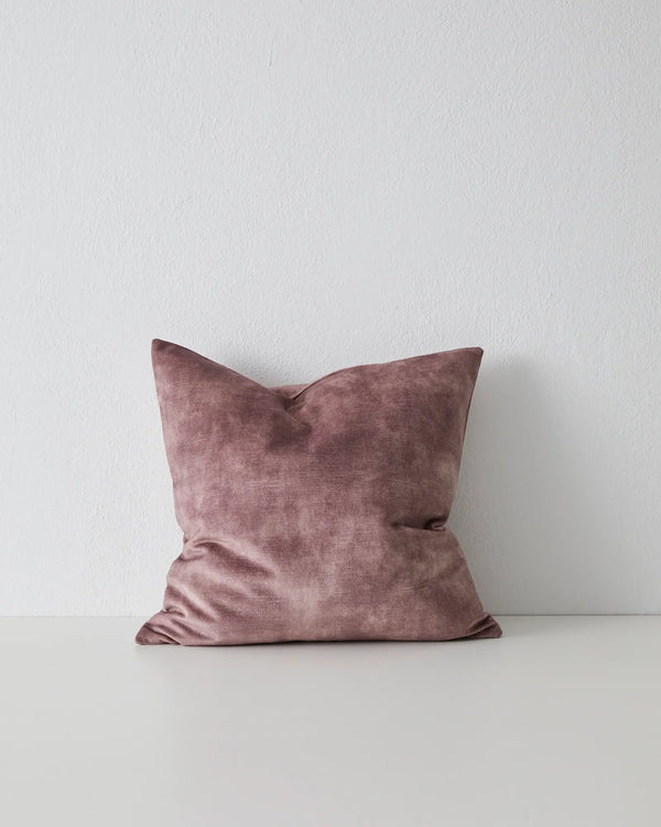 Ava Dusk - Elegant Velvet Cushion in Soft Purple Discover the luxurious Ava Dusk cushion in soft purple. Perfect for any decor with its rich texture and low maintenance design.