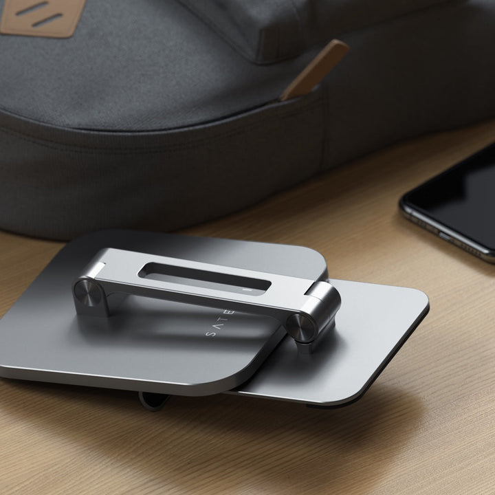 Satechi Aluminum Desktop Stand for iPad Pro (Space Grey) Elevate your iPad to a multi-purpose station with the Satechi Aluminium Desktop Stand for iPad. Equipped with adjustable mount and base hinges with a foldable design, the Desktop Stand easily create