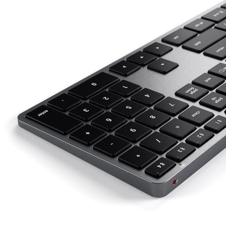 Satechi Slim X3 Bluetooth Backlit Keyboard (Space Grey) All the features you love in one slim and compact keyboard. Satechi’s Slim X3 Bluetooth Backlit Keyboard is the perfect accessory to your modern desk space, allowing you to work with ease wherever cr