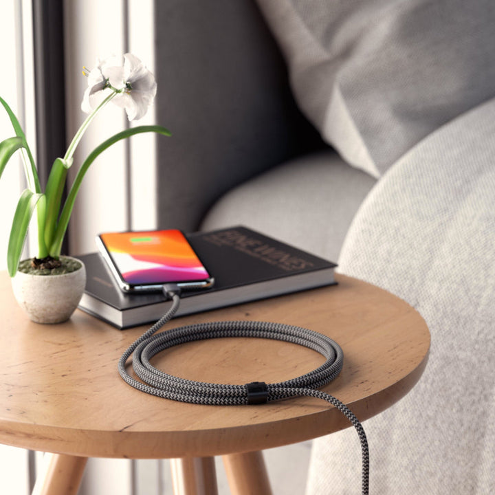 Satechi USB-C to Lightning Charging Cable 1.8 m Introducing the Satechi USB-C to Lightning Charging Cable featuring MFi certification, extended cord length, and elegant braided design to power your Apple iOS devices with ease. Activate fast charging capab