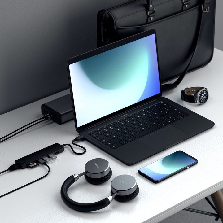Satechi USB-C Slim Multiport with Ethernet Adapter (V3) Take your workspace on-the-go with the ultra-portable Satechi USB-C Slim Multiport with Ethernet Adapter. Featuring Gigabit Ethernet, 4K HDMI (60Hz), USB-C PD charging, two USB-A 3.0 ports, and micro