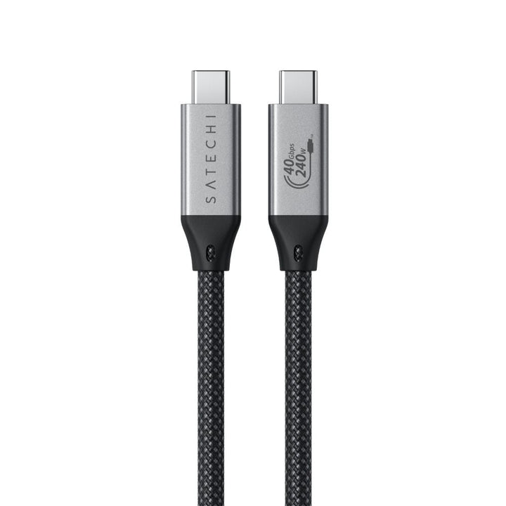 Satechi USB4 Pro Cable (1.2 m) Supercharge and transfer large data in seconds with the latest in USB technology – Satechi’s USB4 Pro Cable. Featuring a durable black braided design that coils without tangling, this powerful 1.2 metre USB4 cable supports 2