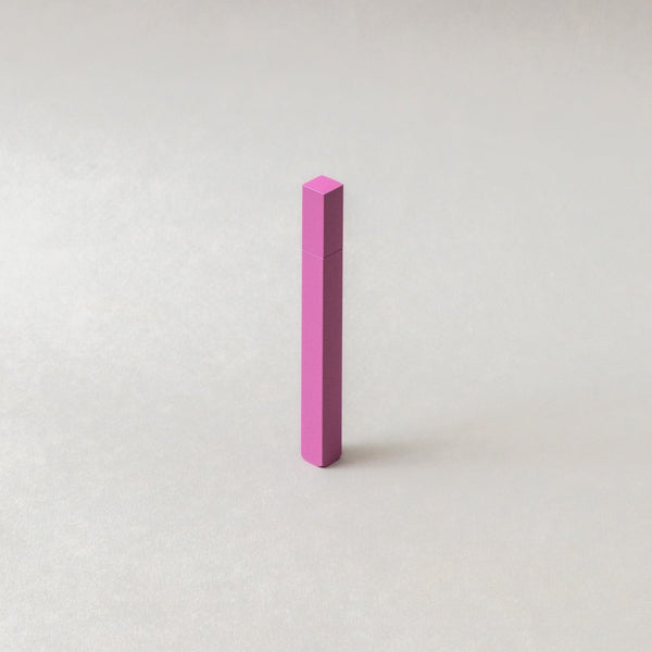 TSUBOTA PEARL Queue Mono Mauve petrol lighter, handcrafted brass and steel in Tokyo, sleek mauve design.