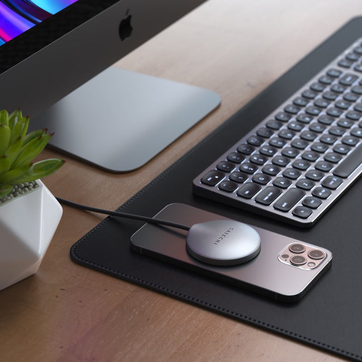 Satechi USB-C Magnetic Wireless Charging Cable Take advantage of magnetic charging with the Satechi USB-C Magnetic Wireless Charging Cable. Featuring a built-in wireless charging module that quickly charges your iPhone up to 7.5W, plus its convenient magn