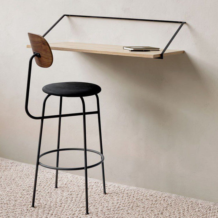 AUDO CPH Rail Desk - Black/Natural Oak | Audo Copenhagen by Audo Copenhagen - Elevate your space with AUDO CPH Rail Desk in Black/Natural Oak, where functionality meets clean design by Keiji Ashizawa.