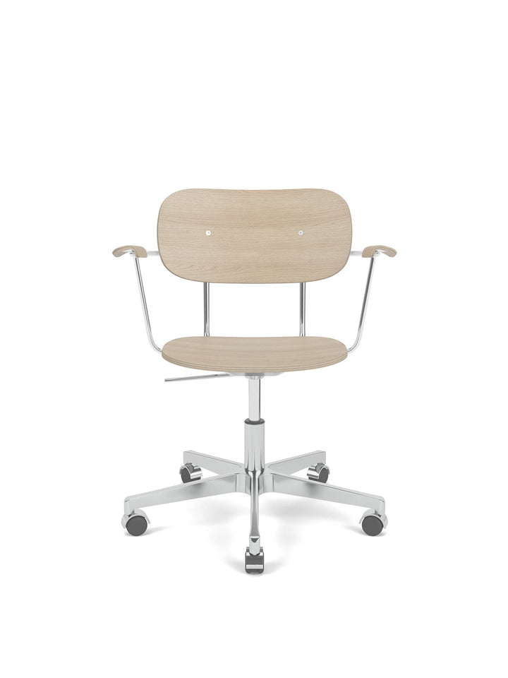 Co Task Chair, Veneer by Audo Copenhagen - The Co Task Armchair seamlessly integrates sitting comfort and flexible function into its minimalist expression. Designed for a wide range of work settings and set on a five-star Black or Aluminium swivel base wi