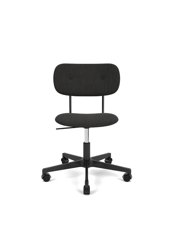 Co Task Chair, Fully Upholstered, Black base by Audo Copenhagen - The Co Task Armchair seamlessly integrates sitting comfort and flexible function into its minimalist expression. Designed for a wide range of work settings and set on a five-star Black swiv