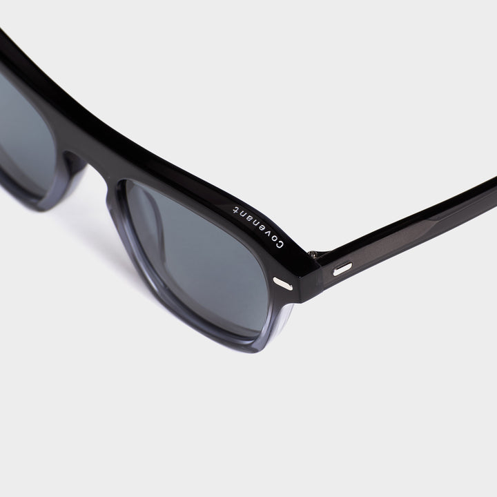 Vaanyard COVENANT. Atmosphere Gloss | Blue Sunglasses