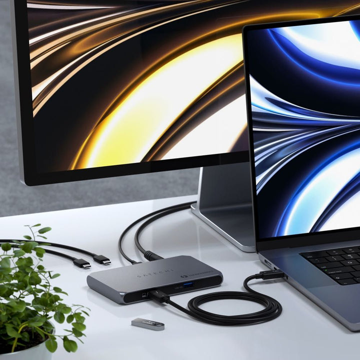 Satechi Thunderbolt 4 Slim Hub Ideal for creative professionals, the sleek Thunderbolt 4 Slim Hub can provide 40Gbps bandwidth for connecting external displays and high-speed peripherals while simultaneously delivering 60W of charging to the host device.