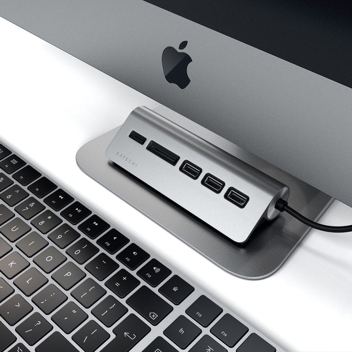 Satechi USB-C Combo Hub for Desktop The USB-C Combo Hub for Desktop allows you to connect all your standard USB devices to your USB-C smartphone, tablet or laptop. Whether it’s a USB thumb drive, external HDD or SD card, quickly transfer large files, down