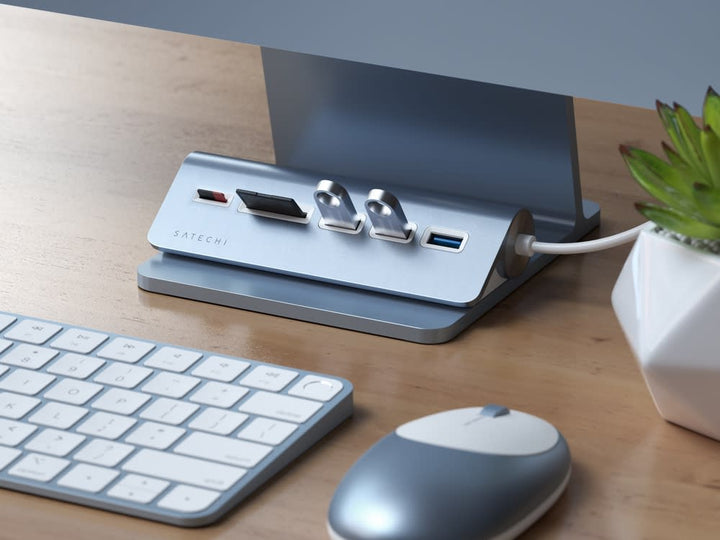 Satechi USB-C Combo Hub for Desktop The USB-C Combo Hub for Desktop allows you to connect all your standard USB devices to your USB-C smartphone, tablet or laptop. Whether it’s a USB thumb drive, external HDD or SD card, quickly transfer large files, down