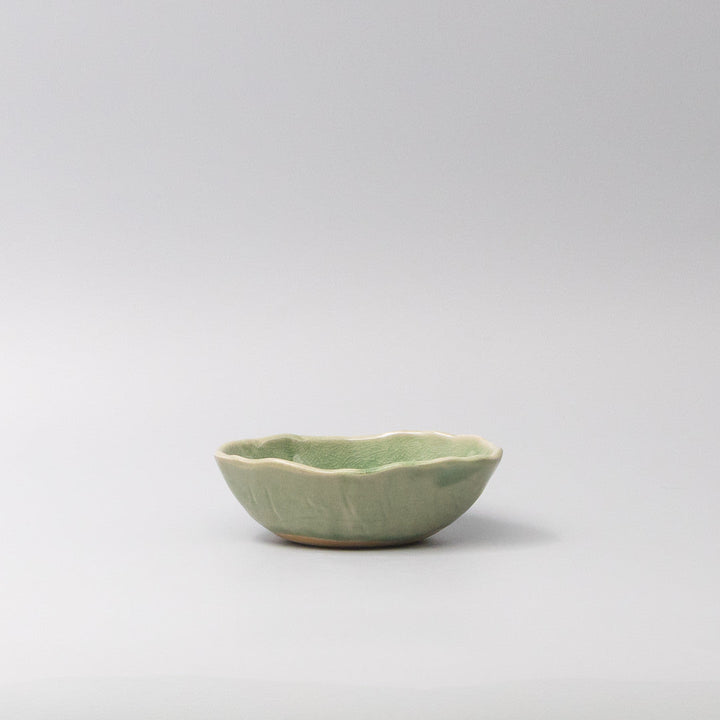 Amane Emerald Glaze oval bowl, 13.5cm, perfect for dips and sauces with a glossy jade green finish.