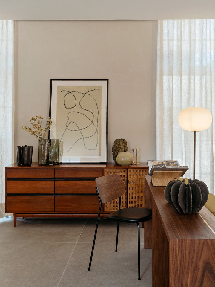 Co Dining Chair, Black steel, Veneer by Audo Copenhagen - Together, mutually, in common: the words that define the prefix ‘co-’ are at the heart of our new Co Chair design. Conceived in collaboration with The Office Group and Norm Architects, the multi-fu