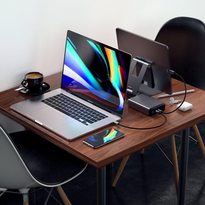 Satechi 108W Pro USB-C PD Desktop Charger (Space Grey) Upgrade to pro power with the Satechi 108W Pro USB-C PD Desktop Charger. Featuring dual USB-C Power Delivery ports, 90W and 18W, to charge even your most power-hungry Type-C devices at full speed - wi