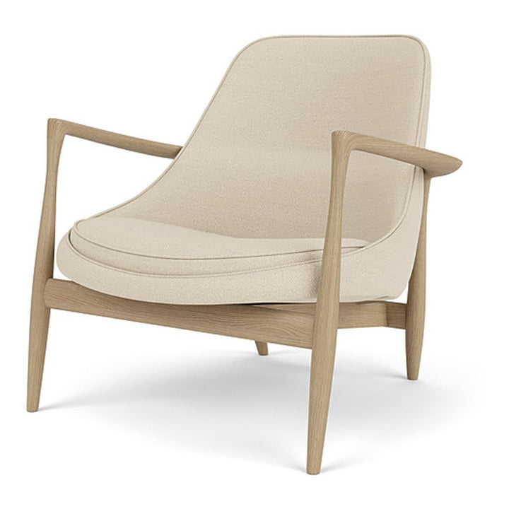 Elizabeth Lounge Chair by Audo Copenhagen - Well-proportioned and well designed, the Elizabeth Lounge Chair profiles a majestic elegance that underpins its royal name. Originally called the Model U56, it was later dubbed Elizabeth Chair after Queen Elizab