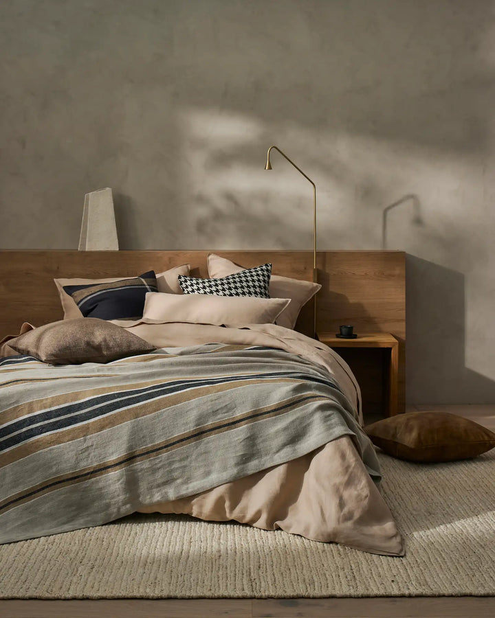 Dante Midnight Linen - Sophisticated Style Discover Dante Midnight: luxurious European linen with a warm onyx tone, perfect for timeless elegance in any setting.