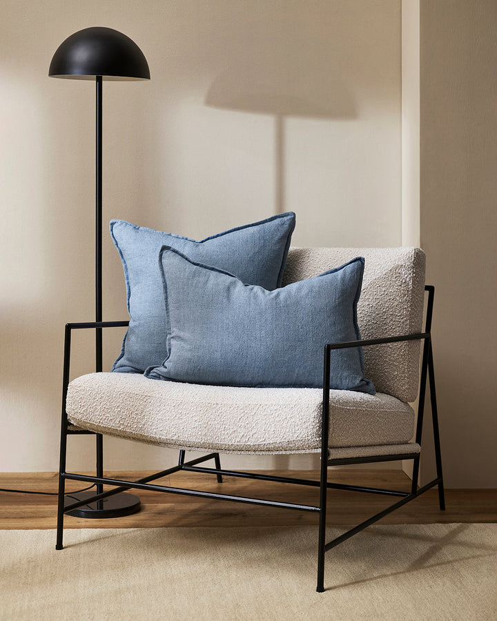 Arcadia Cushion Raw texture is celebrated in stunning natural tones. Handwoven in 100% linen, the Arcadia features a 1cm flange edge, enhancing strength and durability while creating an easy and contemporary aesthetic. The natural charcoal tone and lumbar