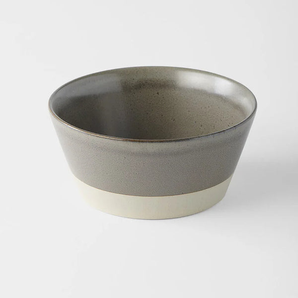 Earth Base Bowl 13cm / Black Slate Glaze