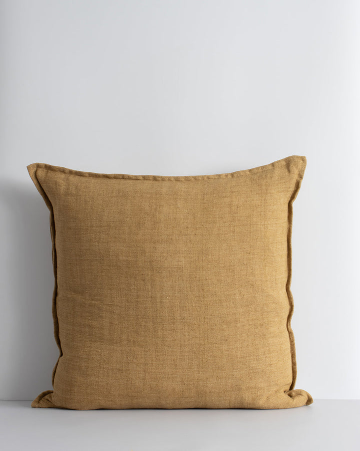 Cassia Cushion Handwoven from medium-weight linen fibres, our Cassia collection exemplifies timeless, contemporary style. Featuring a 1cm flange edge, the refined charcoal tone and gentle surface texture makes this piece perfect for styling pared-back, th