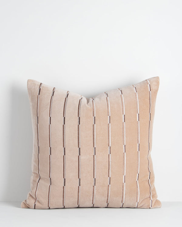 Eden Nougat Cushion