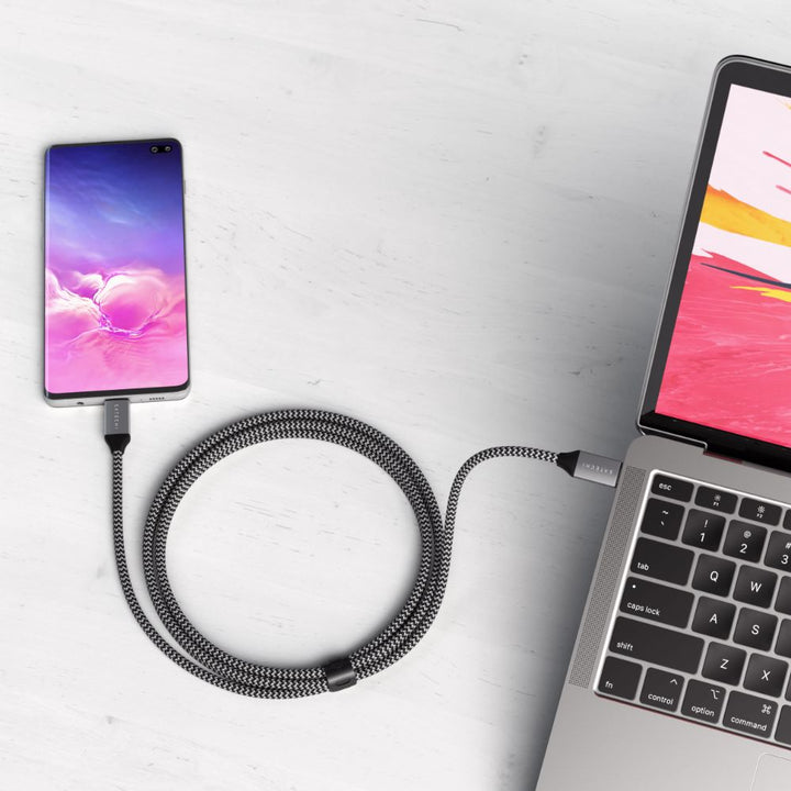 Satechi USB-C to USB-C 100W Charging Cable - 2m The Satechi USB-C to USB-C Charging Cable is your high-speed charging solution for Type-C devices. Featuring reversible USB-C connectors on each side, the cable fully supports Power Delivery and data transfe