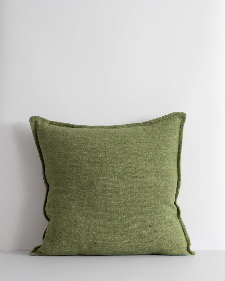 Flaxmill Cushion Enduringly beautiful, the heavy-weight weave of the Flaxmill celebrates the natural texture of raw linen fibres. Featuring a 1cm flange edge, the warm nude tone accentuates its textural qualities and brings an organic, contemporary feel t