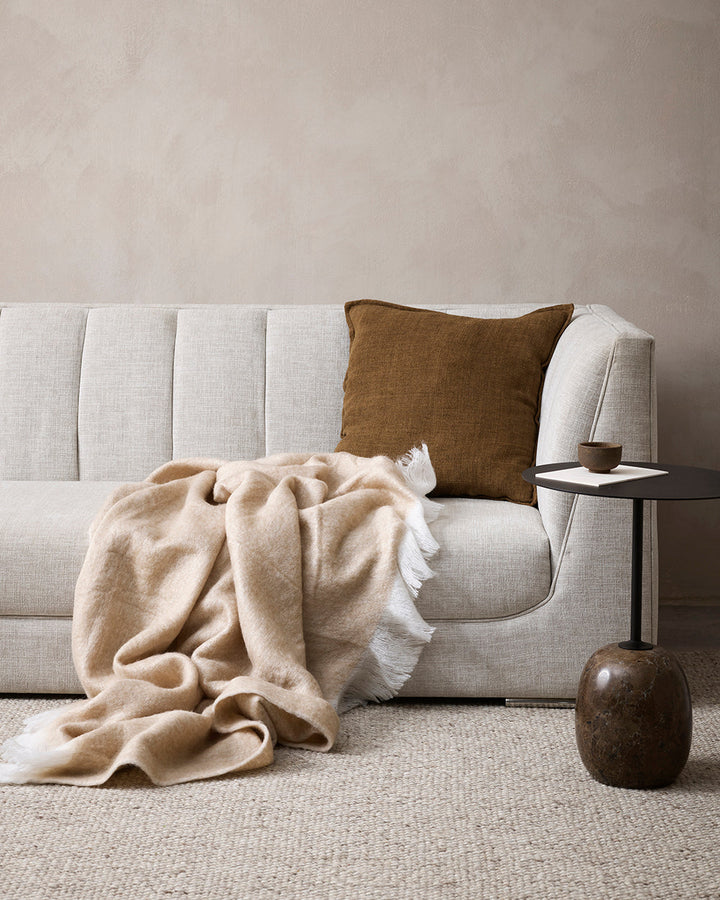 Flaxmill Cushion Enduringly beautiful, the heavy-weight weave of the Flaxmill celebrates the natural texture of raw linen fibres. Featuring a 1cm flange edge, the warm nude tone accentuates its textural qualities and brings an organic, contemporary feel t