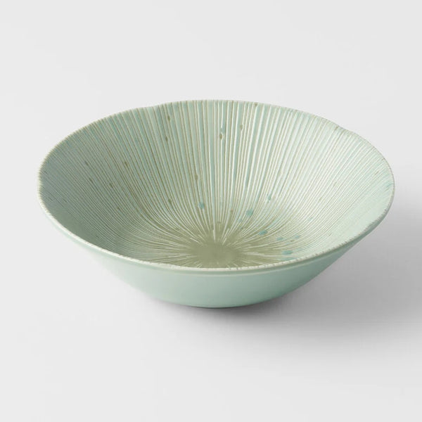 Medium Bowl 17cm / Tsubaki Ice Green Glaze