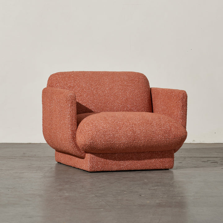 Bonnie Chair The Bonnie Chair is a luxurious and inviting armchair that combines comfort, style, and contemporary elegance. With its generous size, the Bonnie Chair offers ample space for relaxation. For enhanced comfort, the Bonnie Chair features a plush