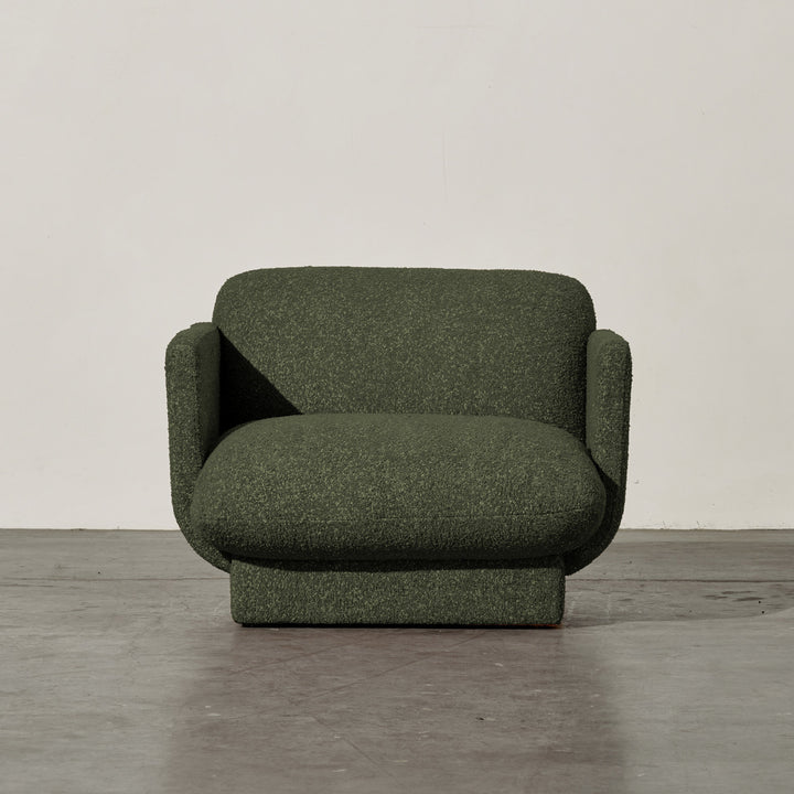 Bonnie Chair The Bonnie Chair is a luxurious and inviting armchair that combines comfort, style, and contemporary elegance. With its generous size, the Bonnie Chair offers ample space for relaxation. For enhanced comfort, the Bonnie Chair features a plush