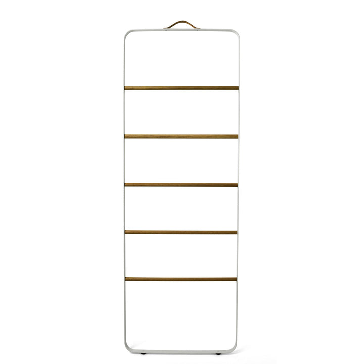 Audo CPH Towel Ladder by Audo Copenhagen - The bathroom series features light, consistent lines with rounded bases, embodying subtle sophistication. The Towel Ladder serves as a versatile, casual furniture piece designed to hold towels and bathroom essent